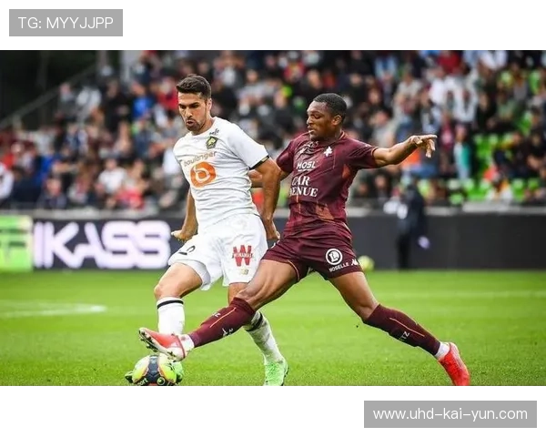 里昂4-2逆转勒阿弗尔，替补奇兵马利克·福法纳推射扳平